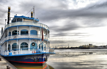 View of the Harriette Riverboat on the river
