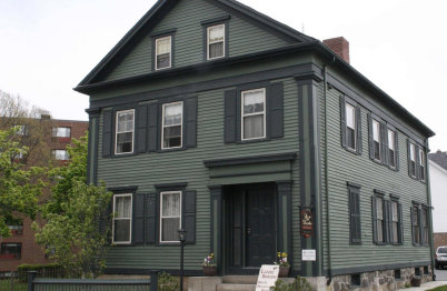 Outside view of one of the houses on the Haunted Montgomery tours